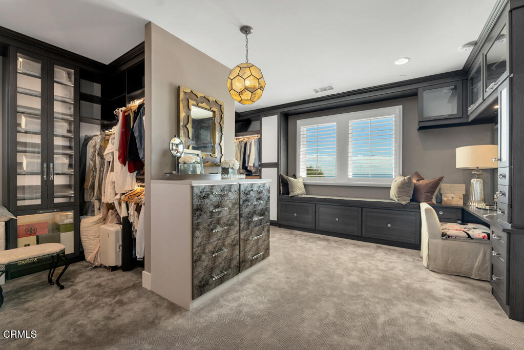 11735 N Manchester Way