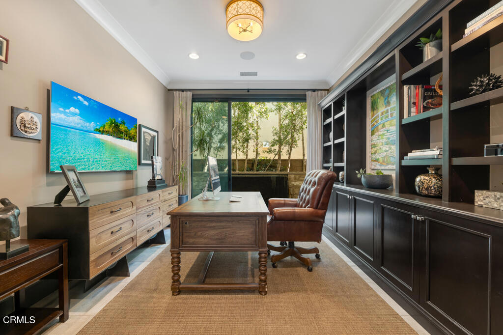 11735 N Manchester Way