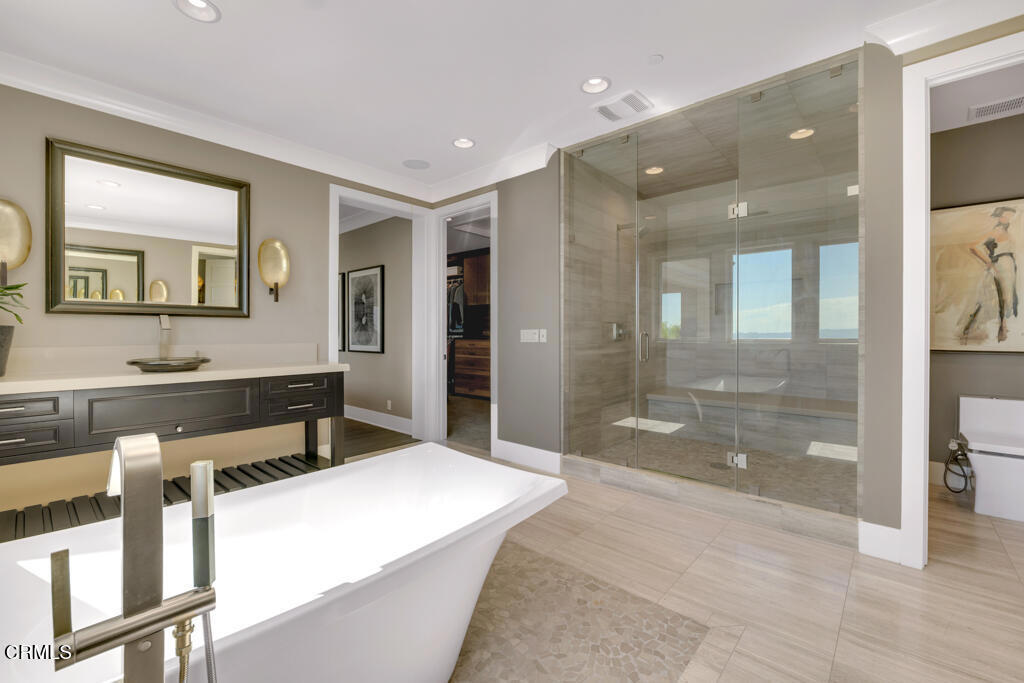 11735 N Manchester Way