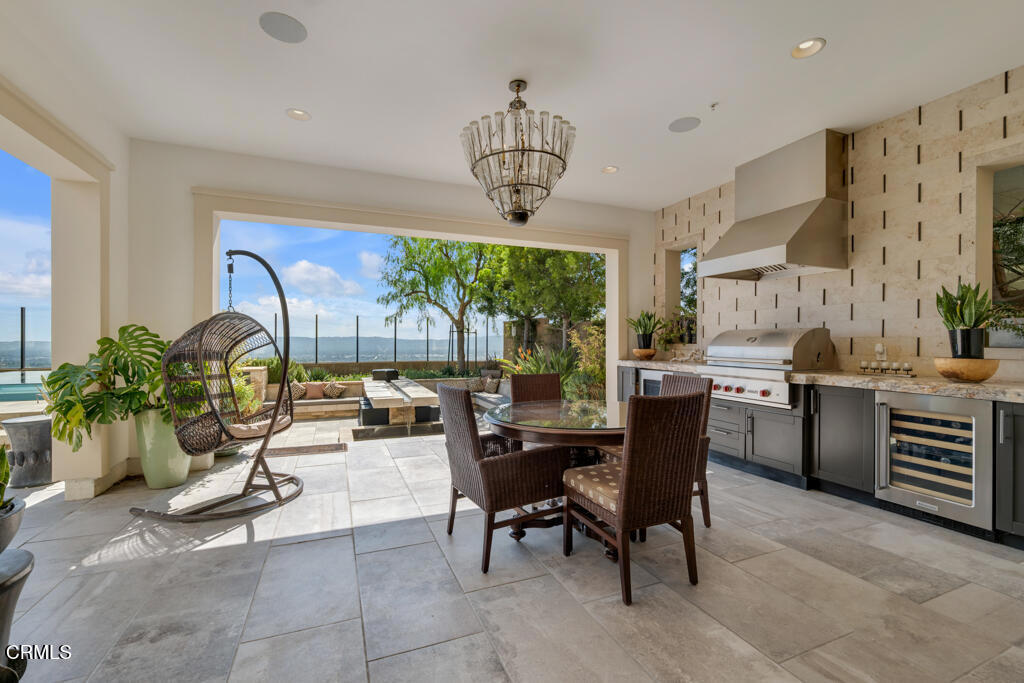 11735 N Manchester Way