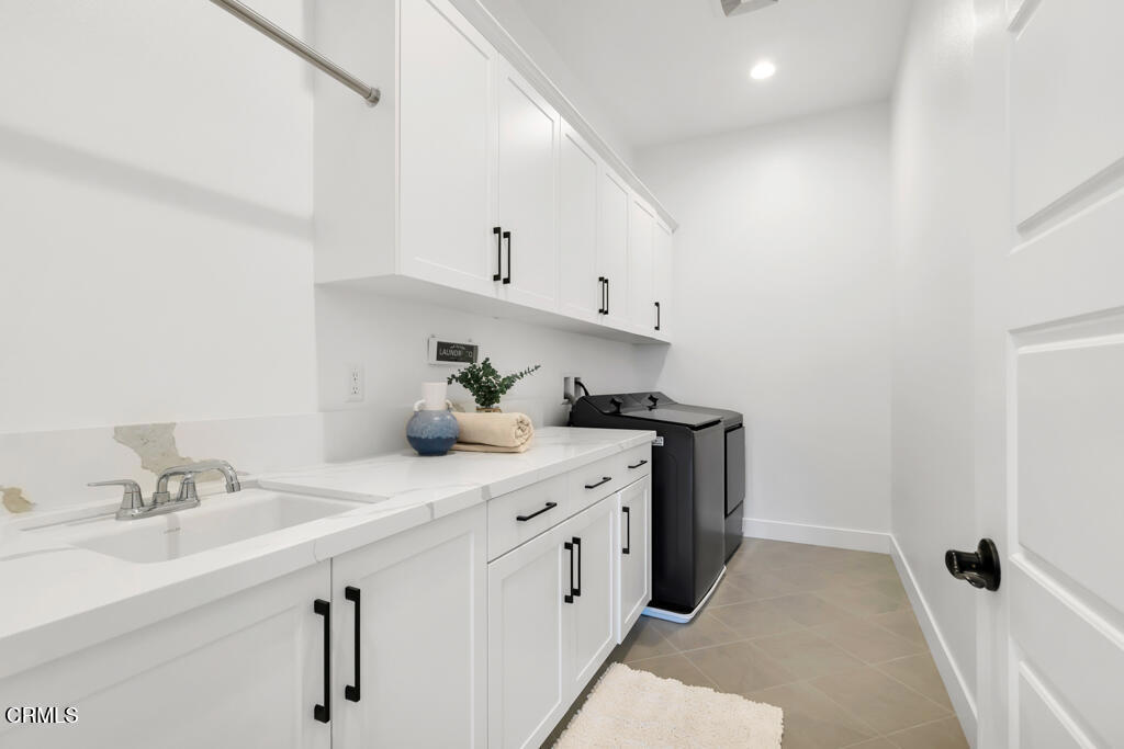 11944 N Red Hawk Lane