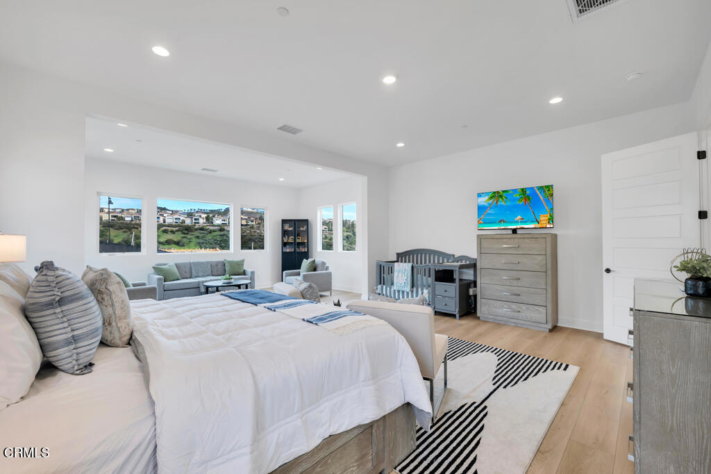 11944 N Red Hawk Lane