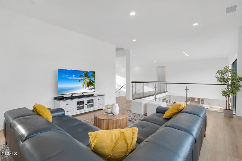 11944 N Red Hawk Lane