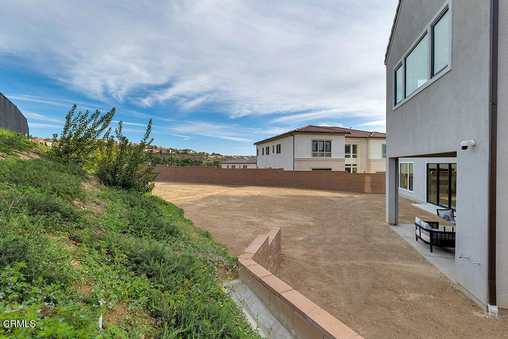 11944 N Red Hawk Lane