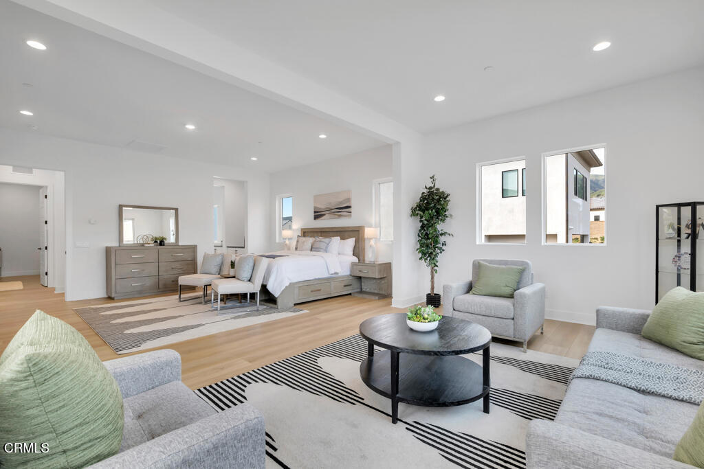 11944 N Red Hawk Lane