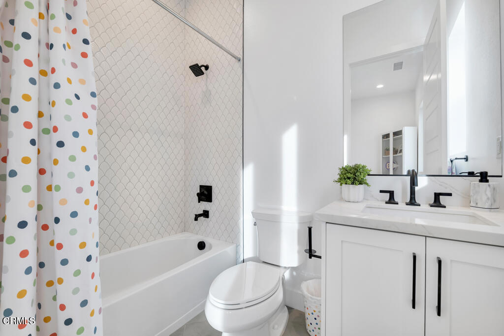 11944 N Red Hawk Lane