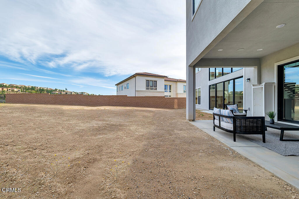 11944 N Red Hawk Lane