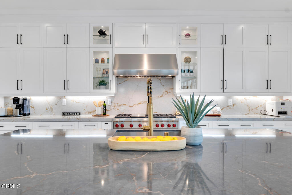 11944 N Red Hawk Lane