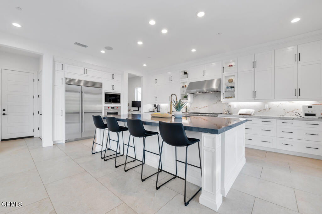 11944 N Red Hawk Lane