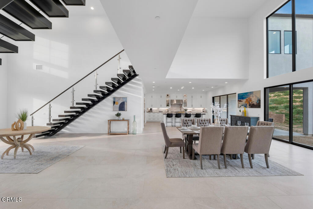 11944 N Red Hawk Lane