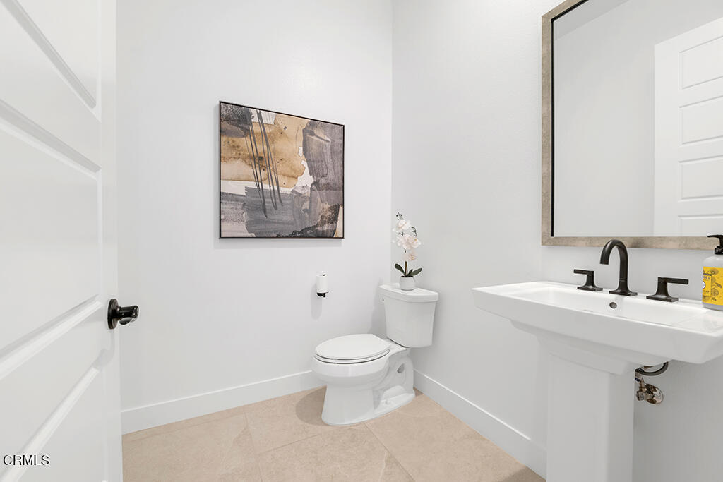 11944 N Red Hawk Lane