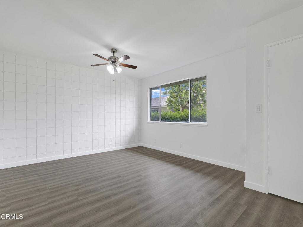 175 W Bowling Green