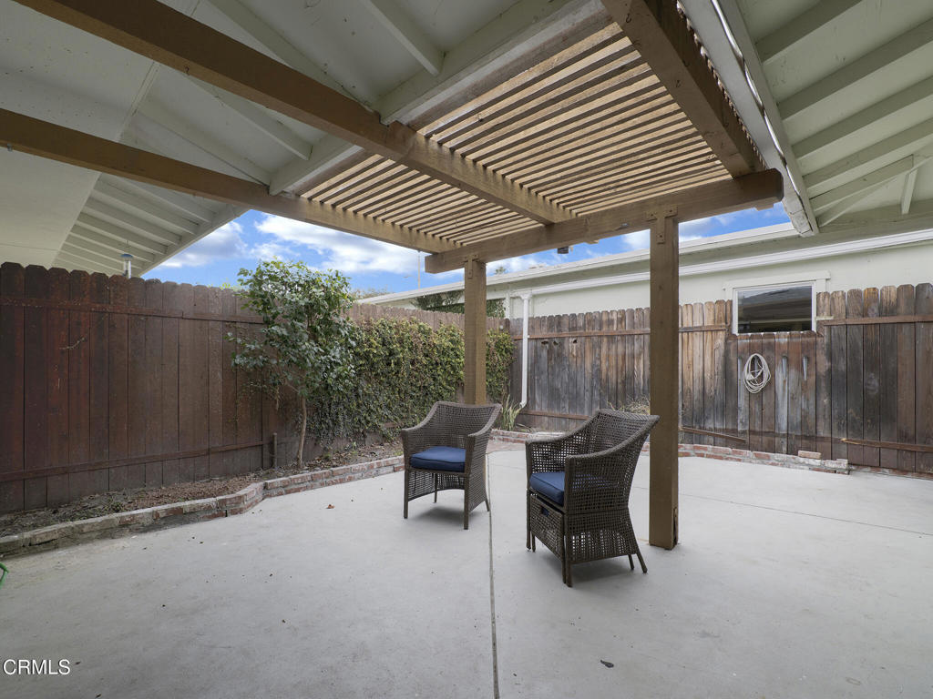 175 W Bowling Green