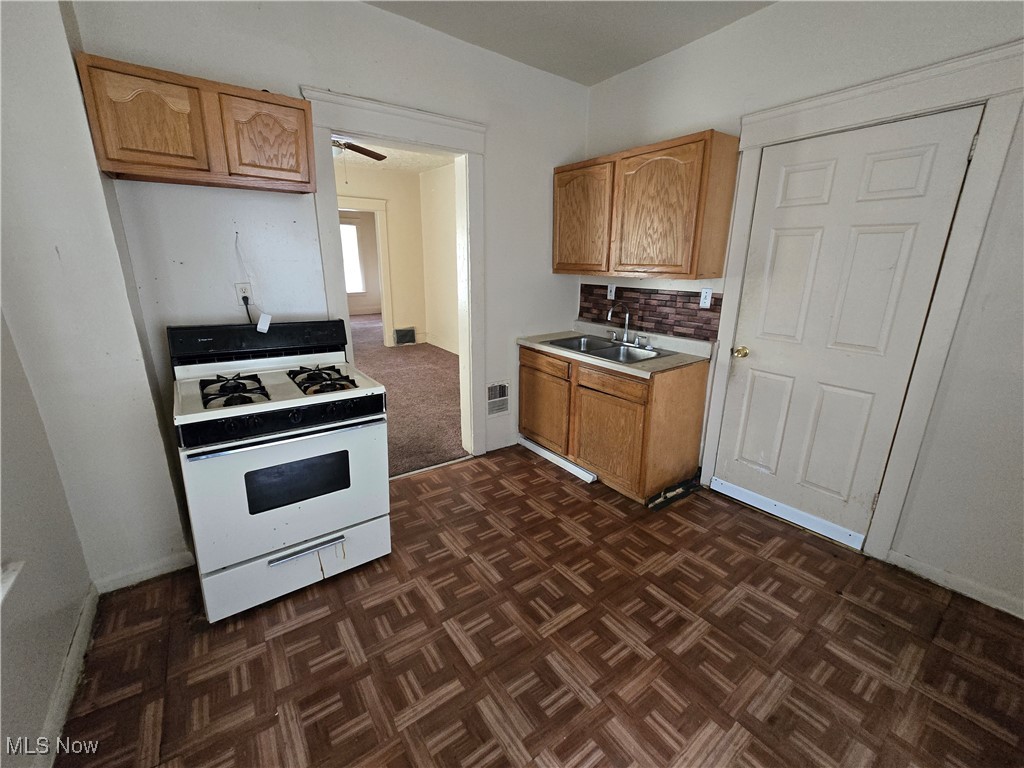 10515 Greenlawn Avenue