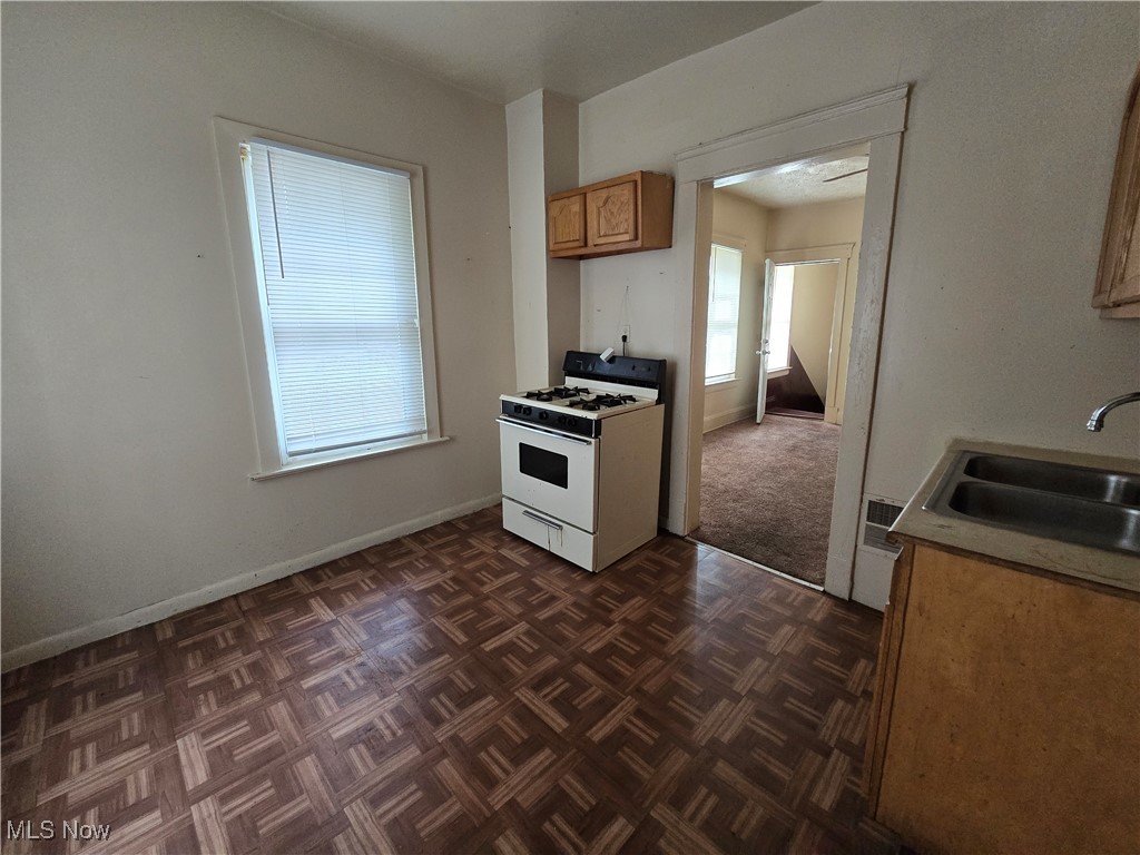 10515 Greenlawn Avenue