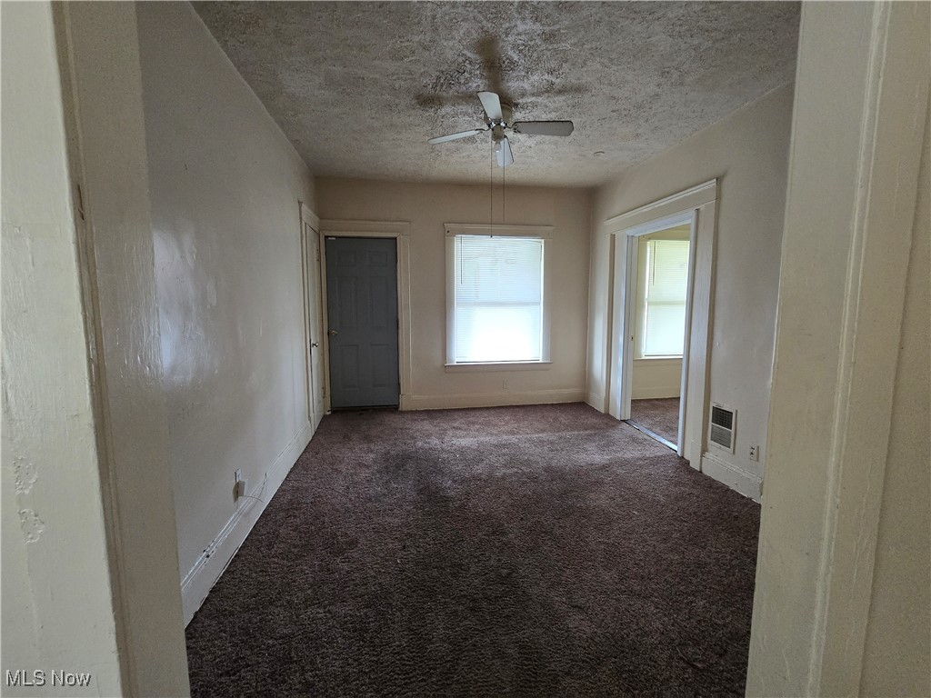 10515 Greenlawn Avenue