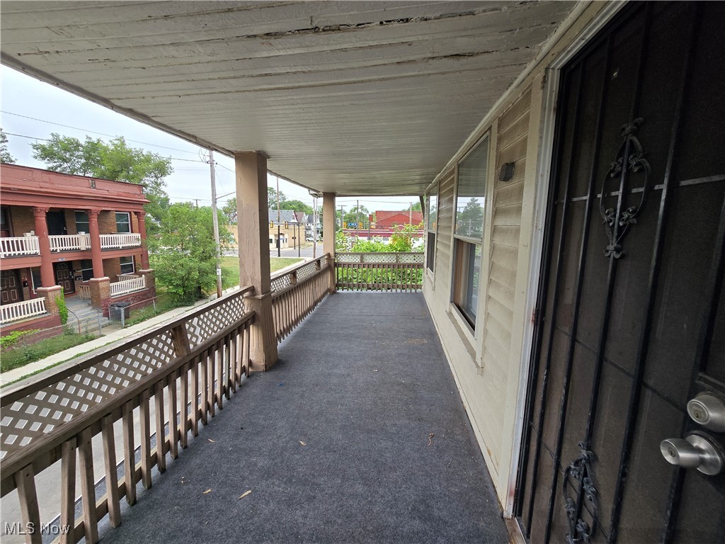 10515 Greenlawn Avenue