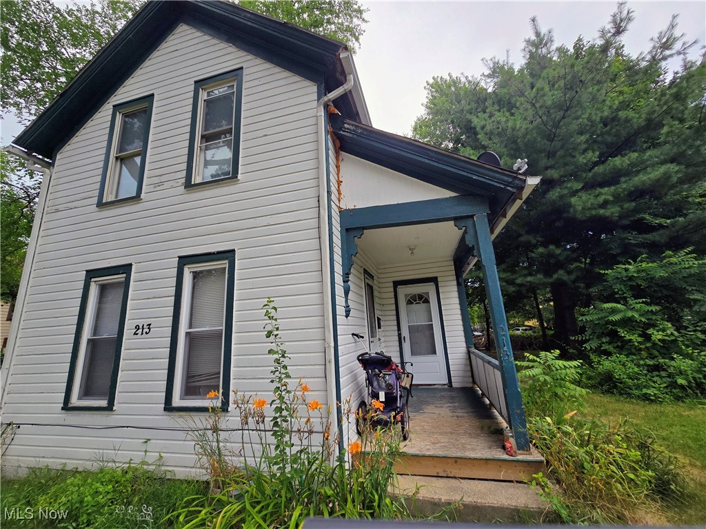 213 Gale Street