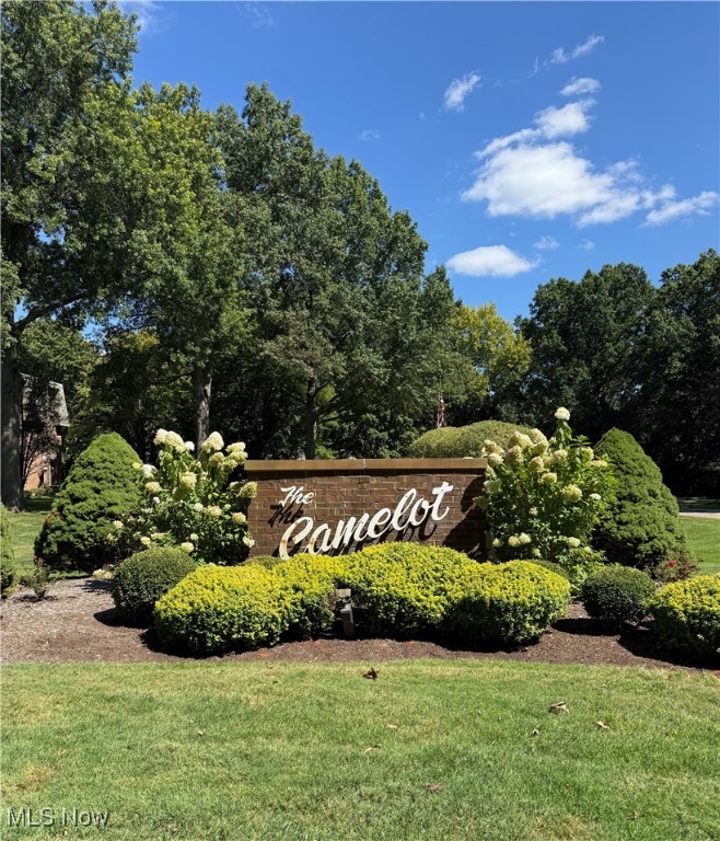 2385 Covington Road 402