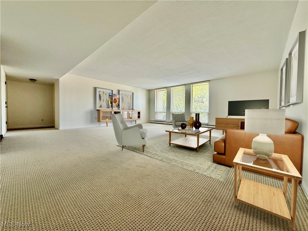 2385 Covington Road 402