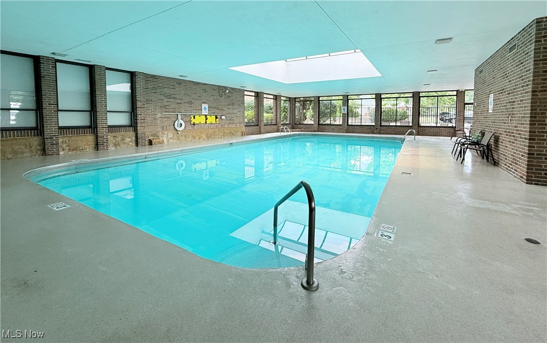 2385 Covington Road 402