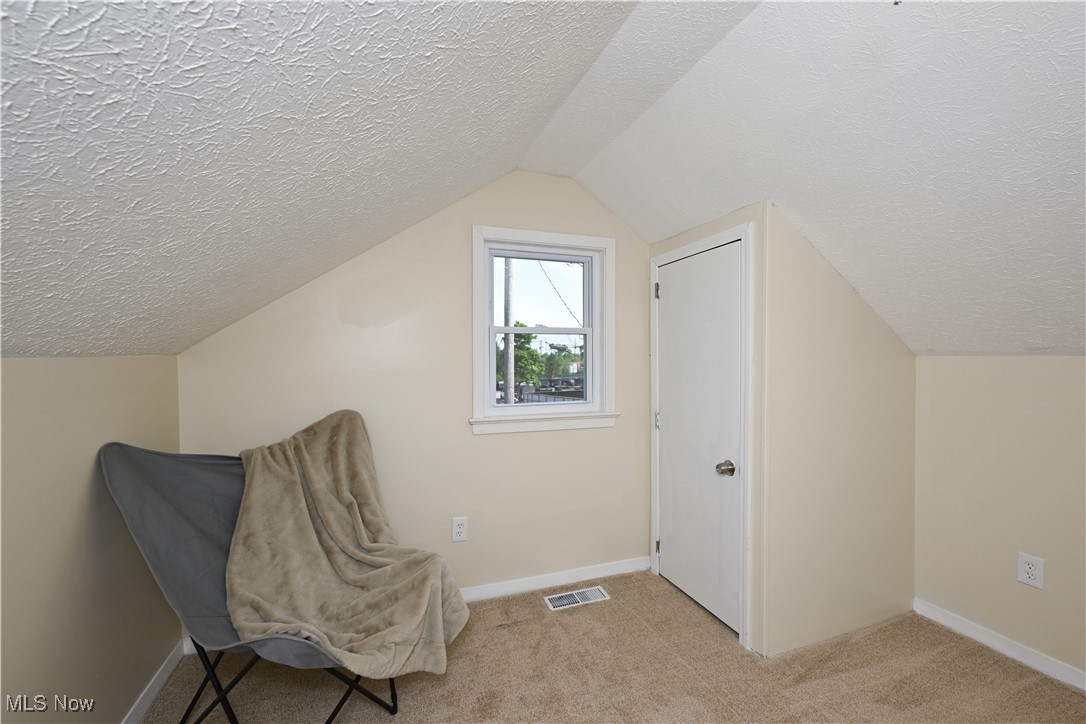 636 Flora Avenue
