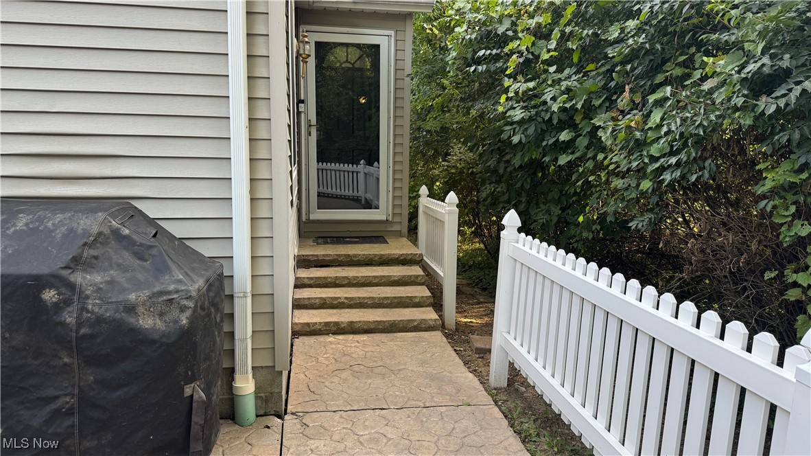 2096 Hidden Hollow Lane