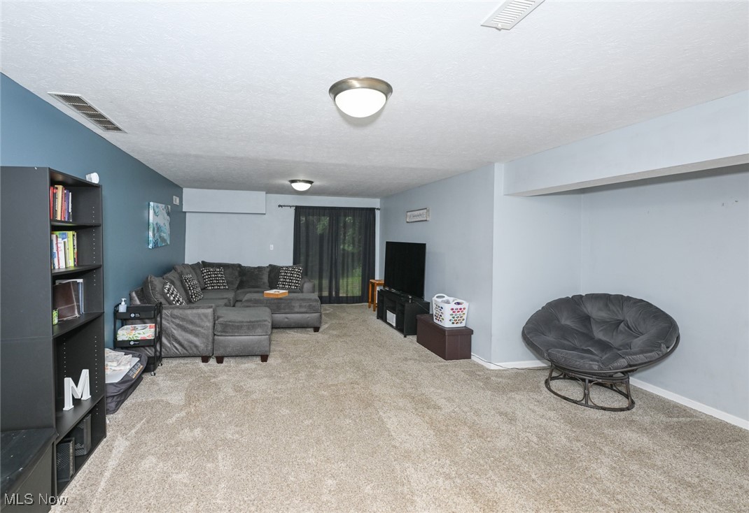 2096 Hidden Hollow Lane