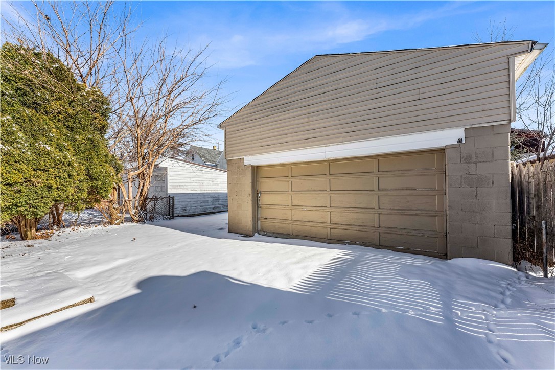 3567 W 46th Street