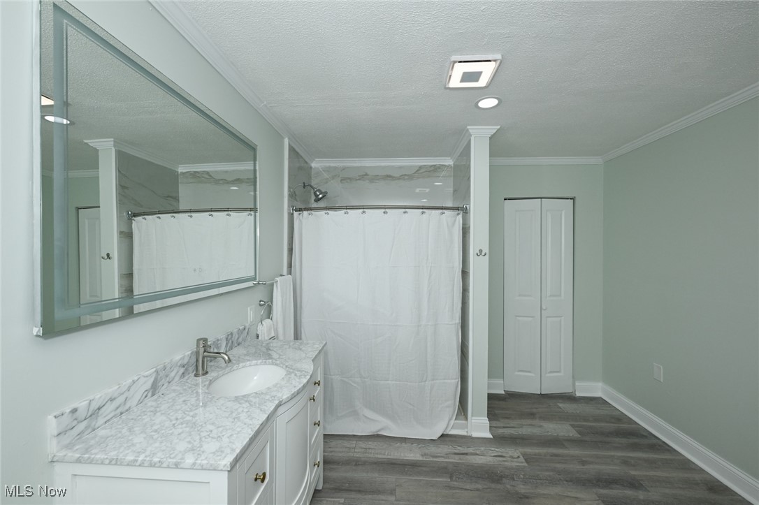 905 Shadybrook Drive