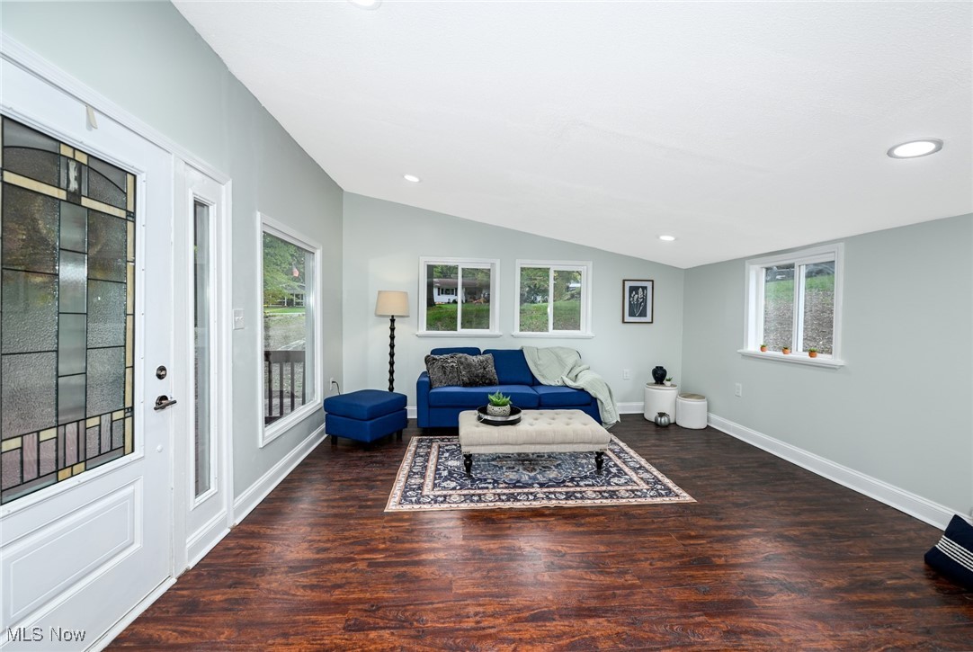 905 Shadybrook Drive