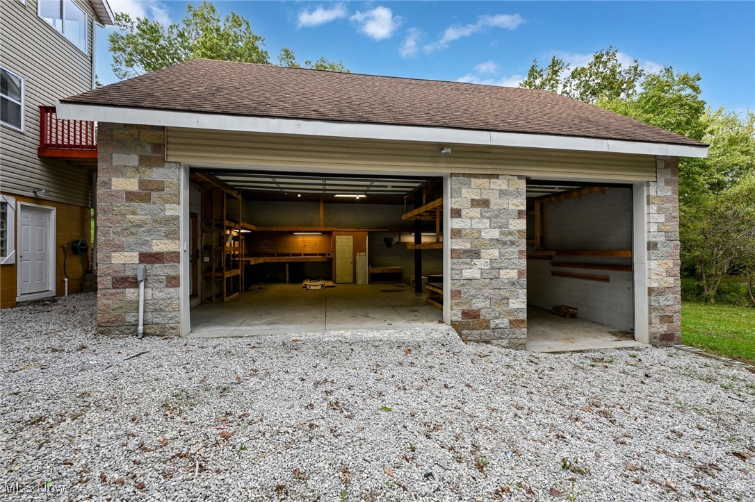 905 Shadybrook Drive