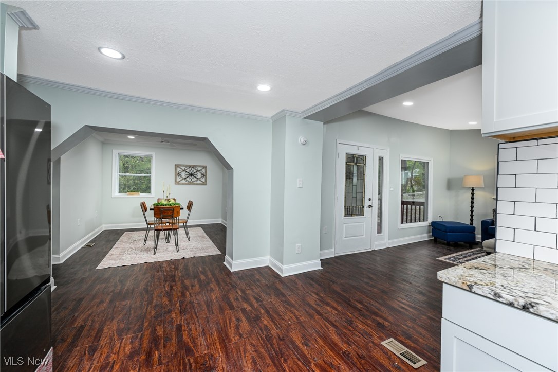 905 Shadybrook Drive