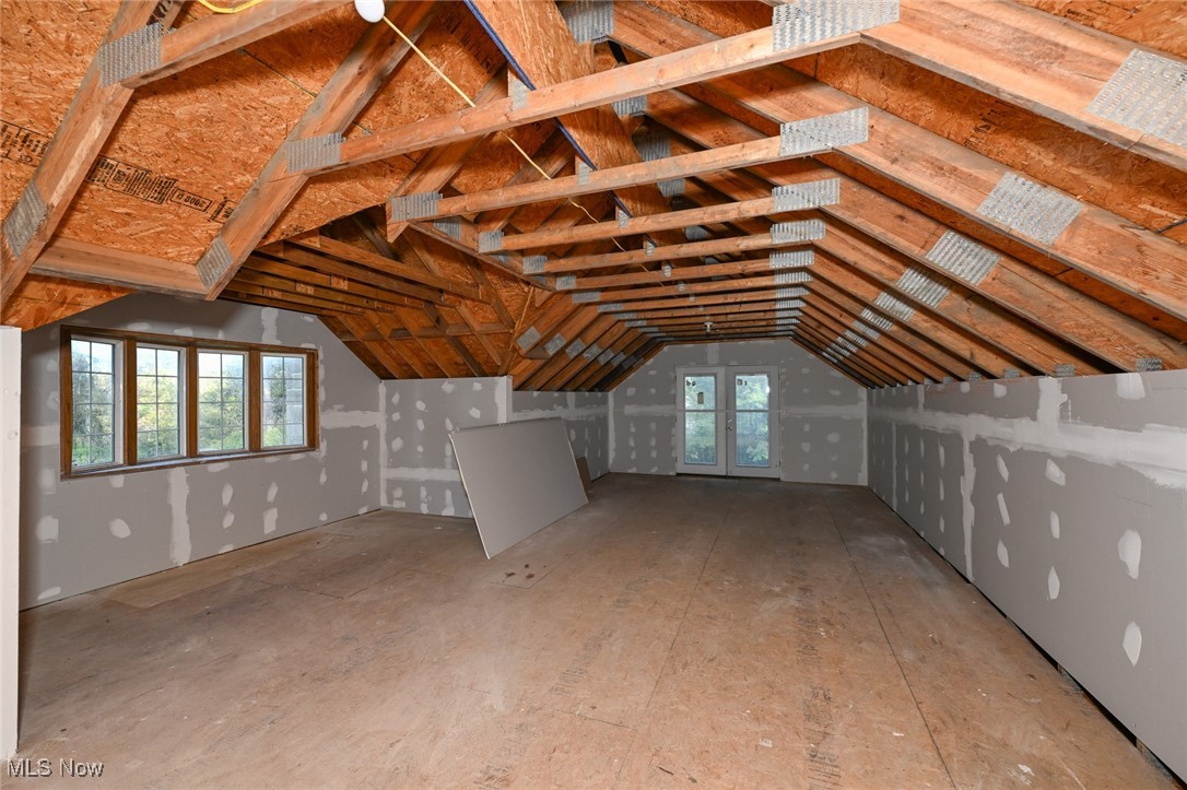 905 Shadybrook Drive