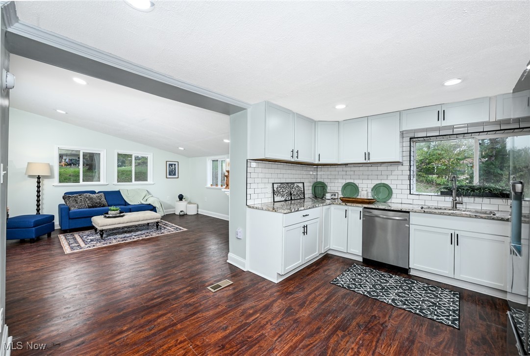 905 Shadybrook Drive