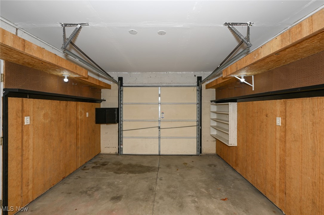 905 Shadybrook Drive