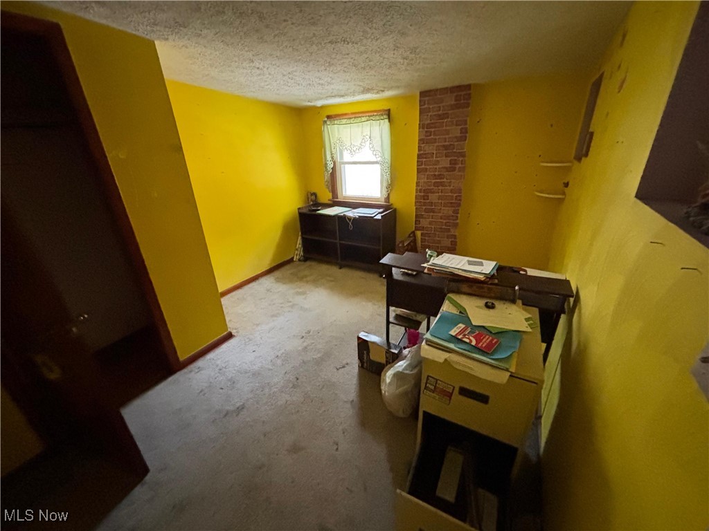 2371 Hillstock Avenue