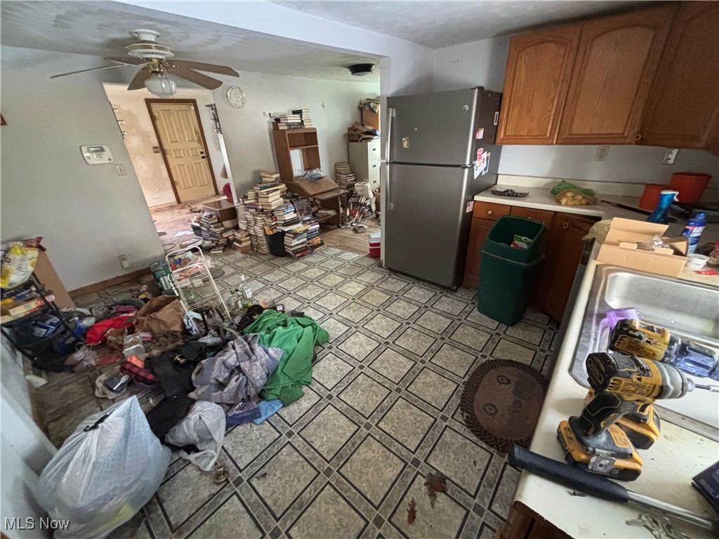 2371 Hillstock Avenue