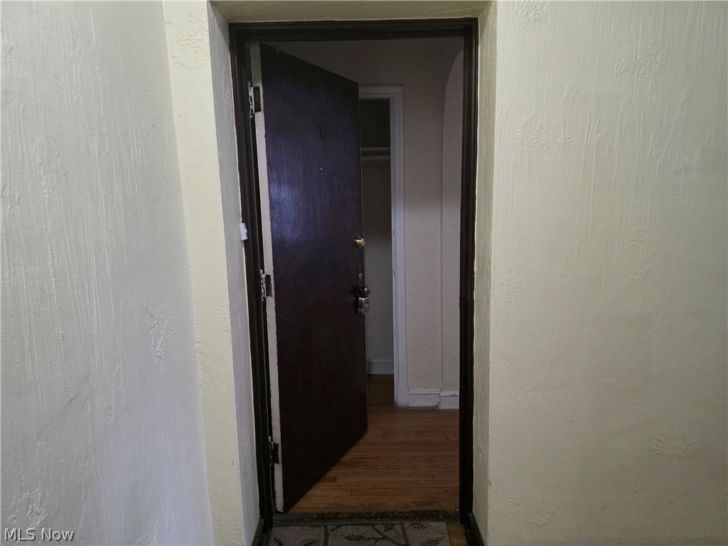 15610 Van Aken Boulevard