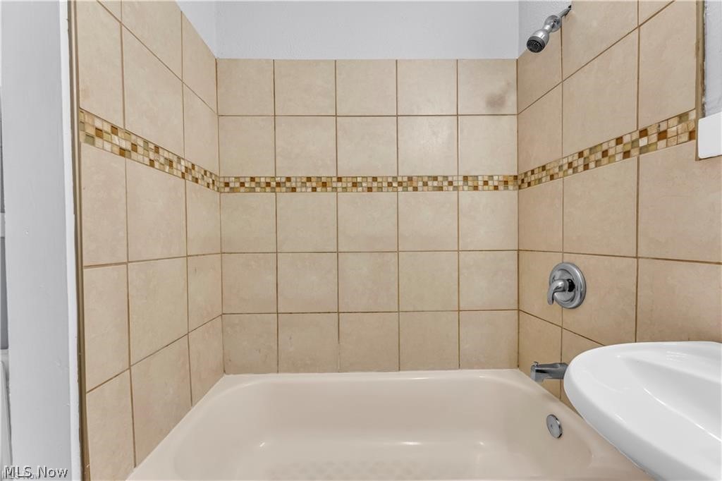 3567 W 46th Street