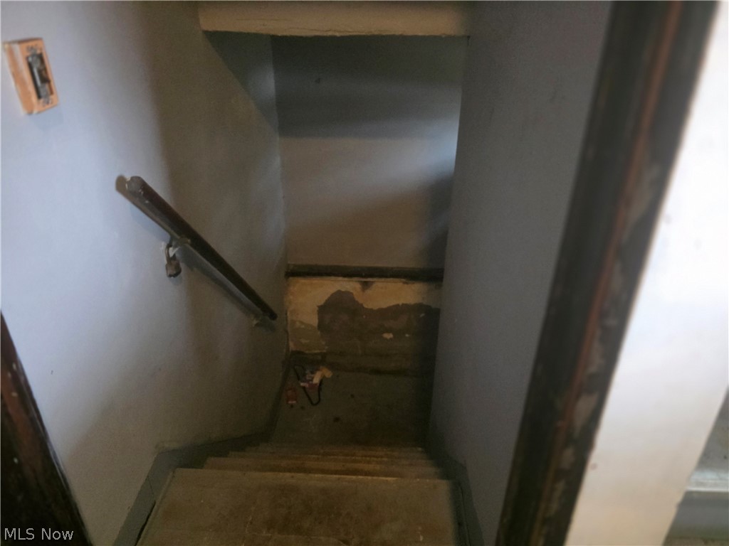 12025 Griffing Avenue