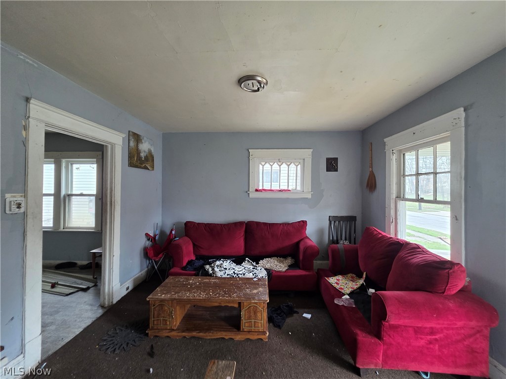 12025 Griffing Avenue