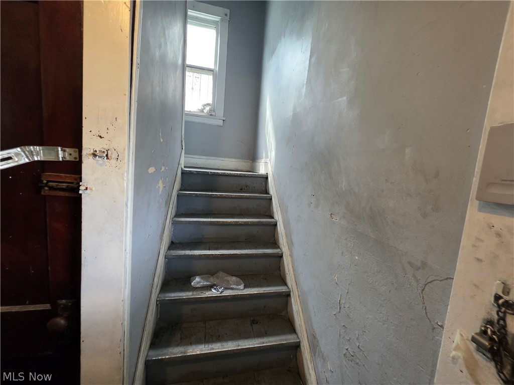 12025 Griffing Avenue