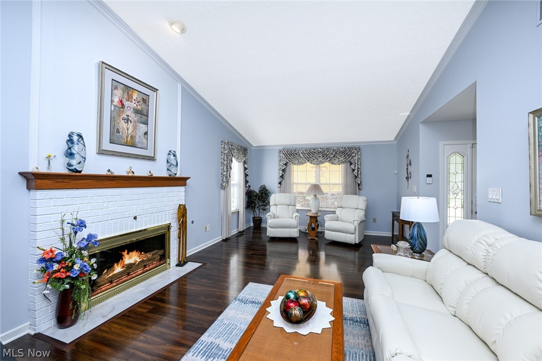 923 Elizabeth Court