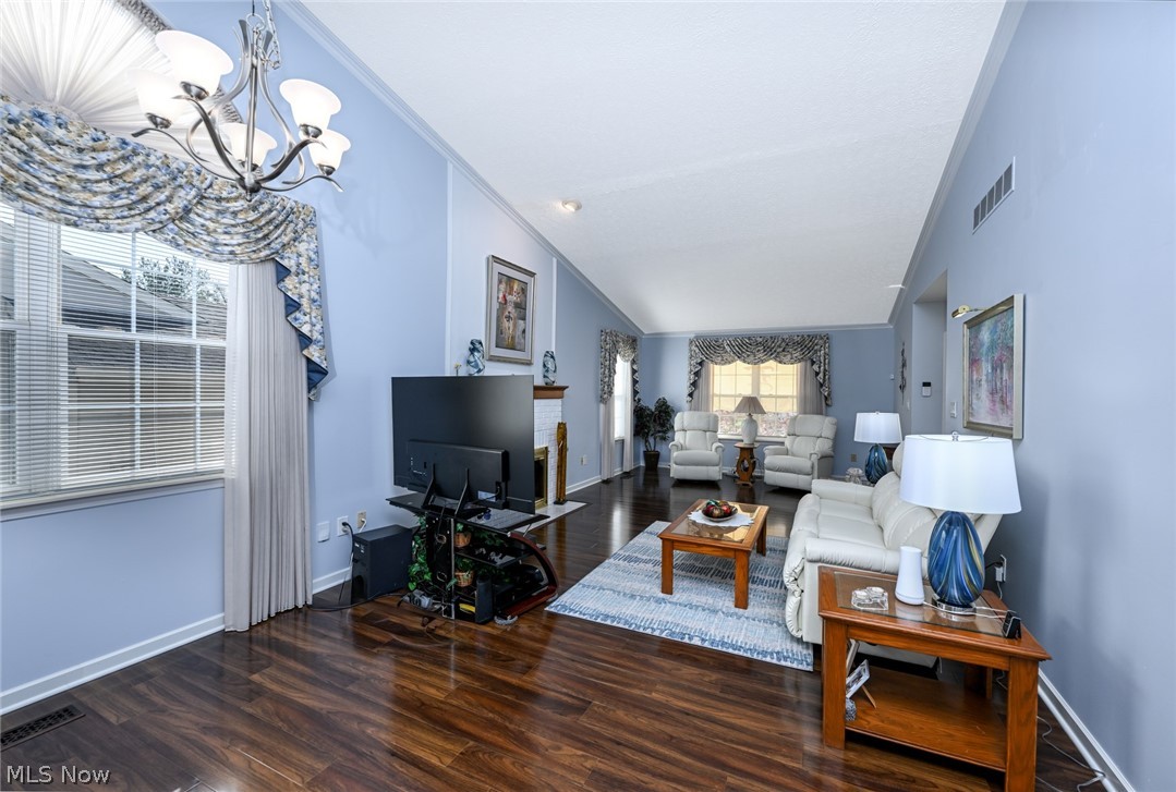 923 Elizabeth Court