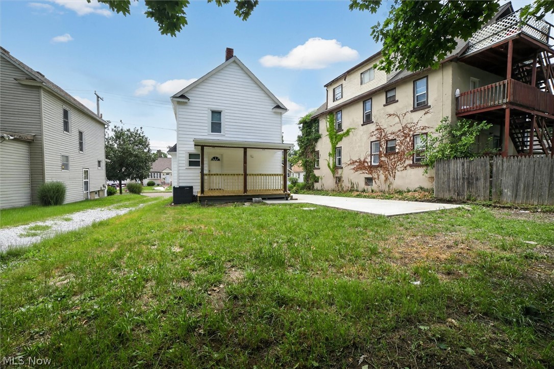 843 Chester Avenue