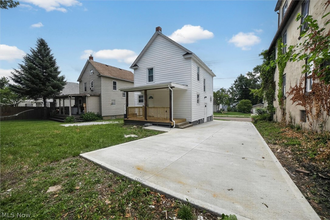 843 Chester Avenue