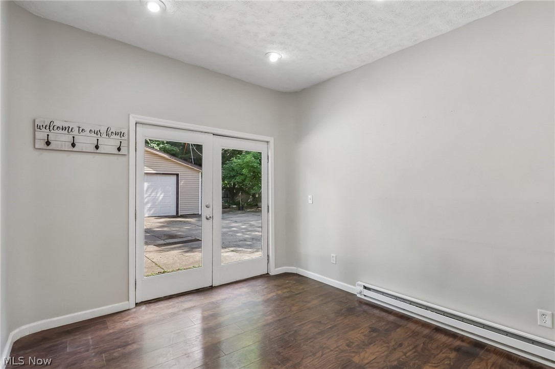 875 Hereford Drive