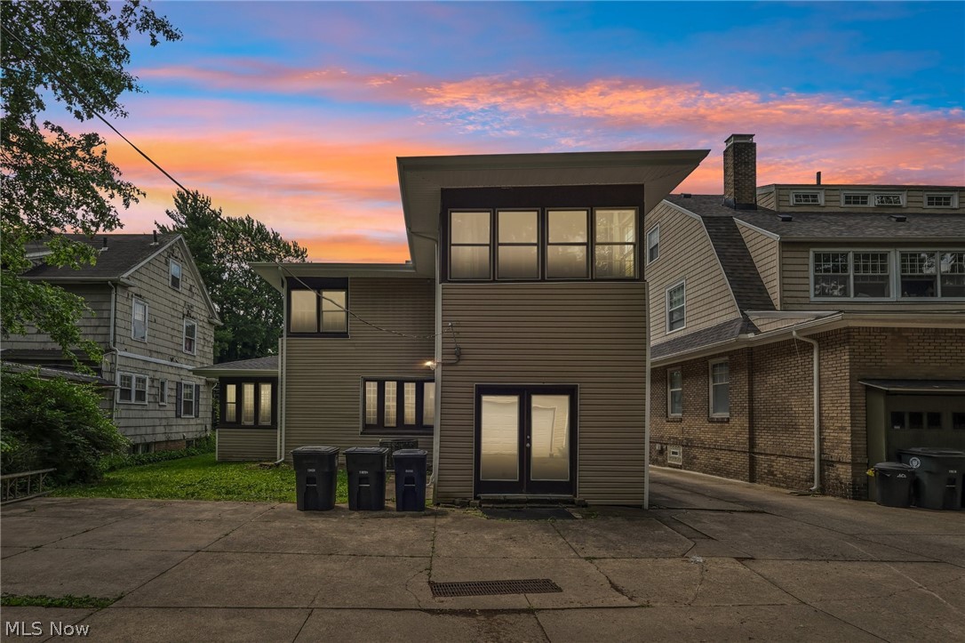 875 Hereford Drive