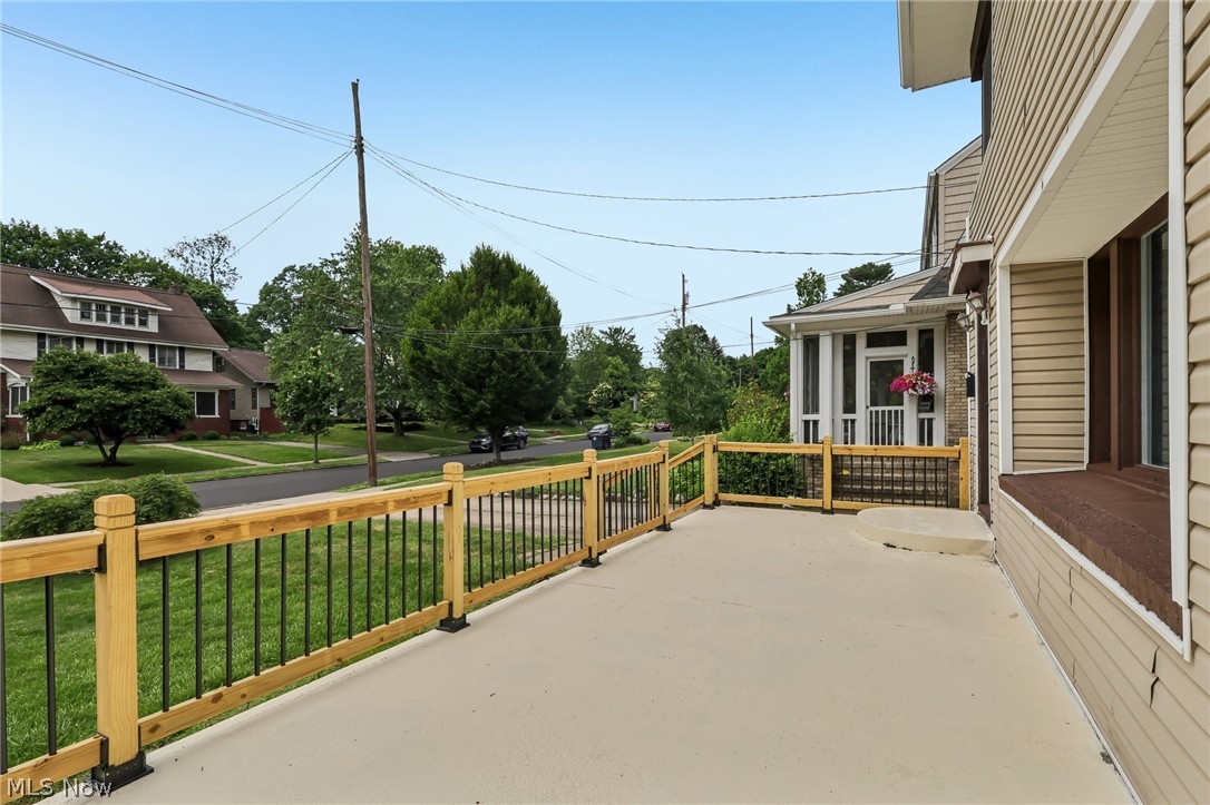 875 Hereford Drive